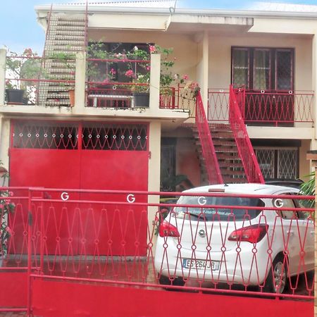 Appartement Charmant A Fort De France 55 M² Proche Centre Ville Bagian luar foto